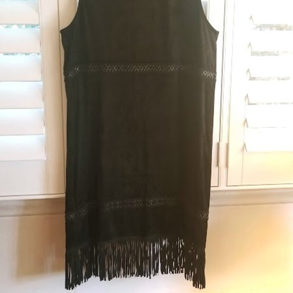 NWT | Stylish | Faux Suede | Black | Fringe Bottom | Sleeveless | Size: L - Picture 11 of 16